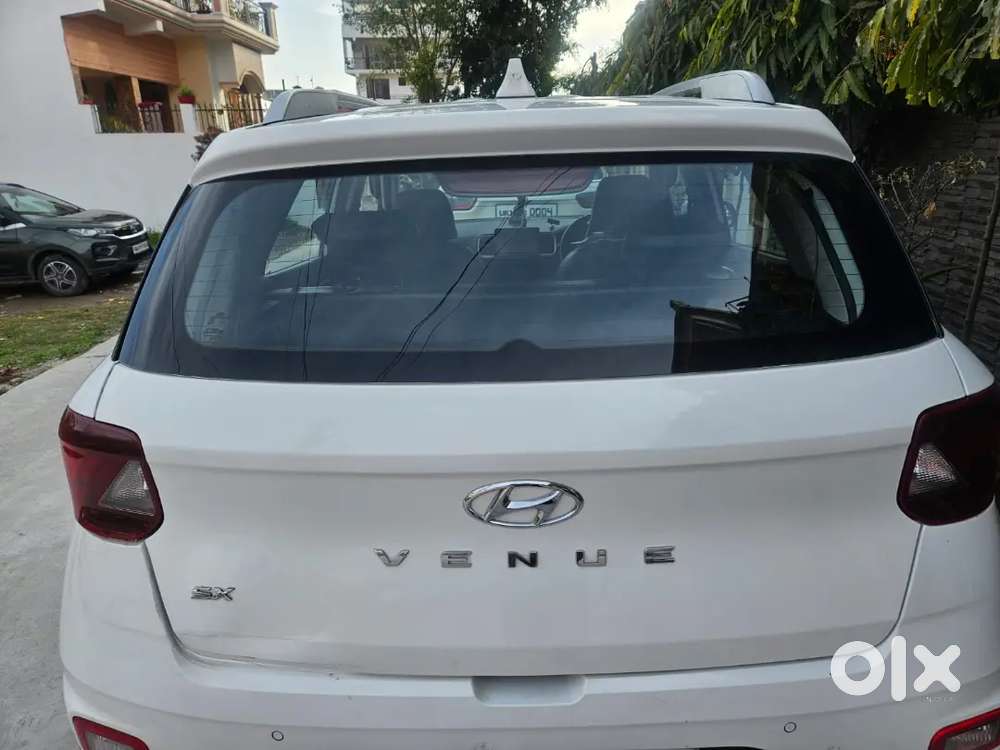 Well Maintained Hyundai Venue Diesel