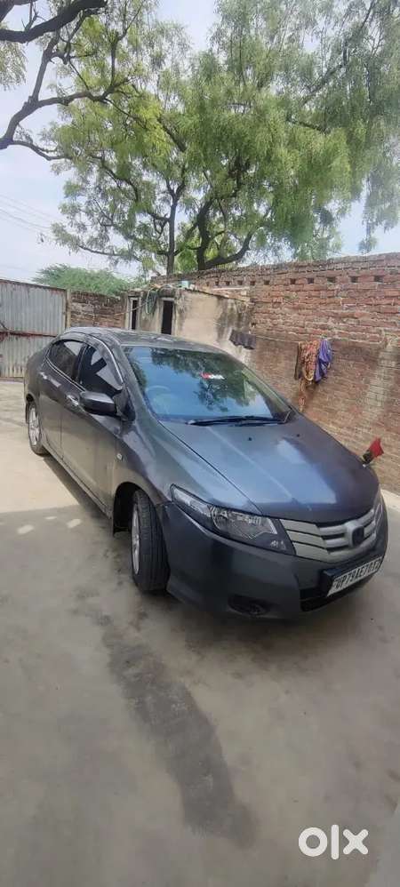 Honda City 2010 Cng & Hybrids 220000 Km Driven