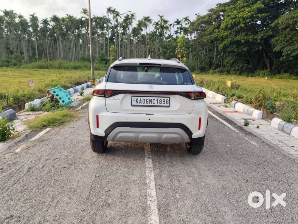 Maruti Suzuki Fronx Delta Plus 1.2l Ags, 2025