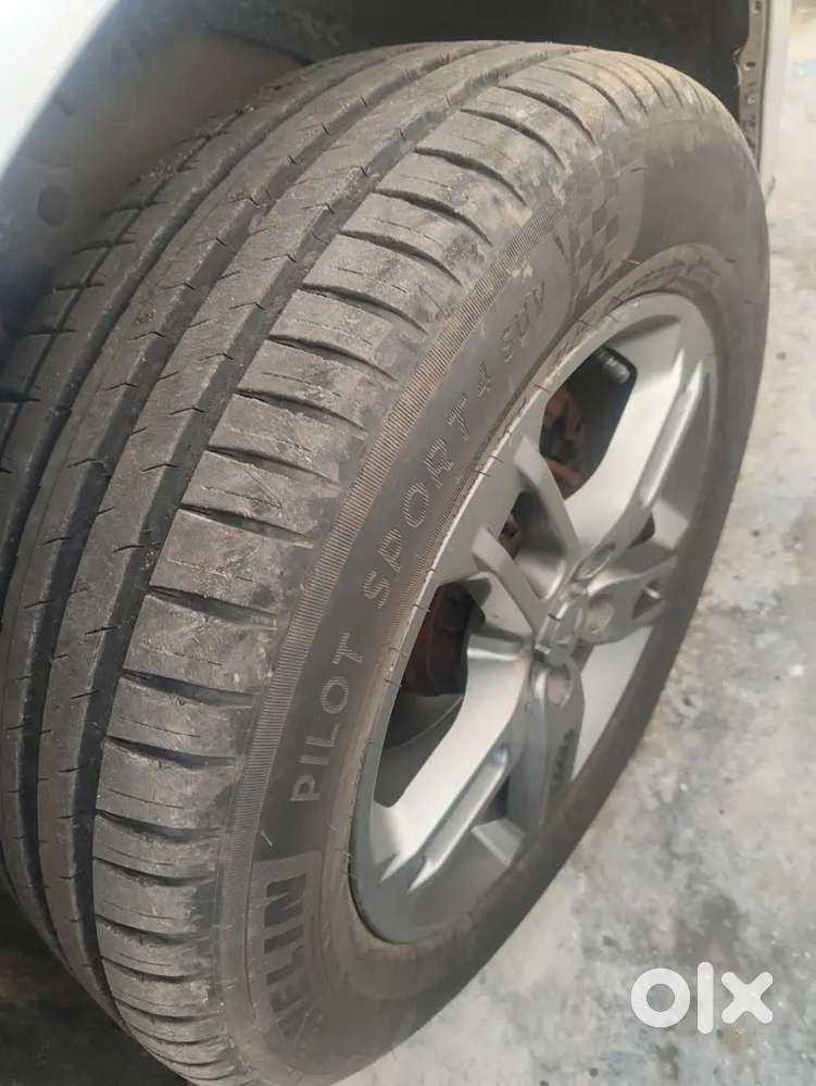 Mahindra Xuv500 2015 Diesel 73000 Km Driven