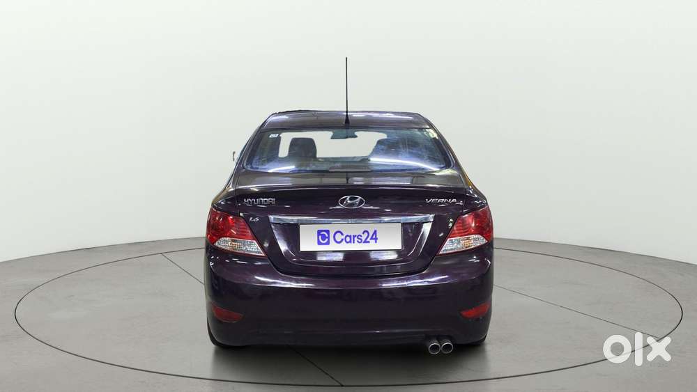 Hyundai Verna 1.6 Ex Vtvt, 2013, Petrol