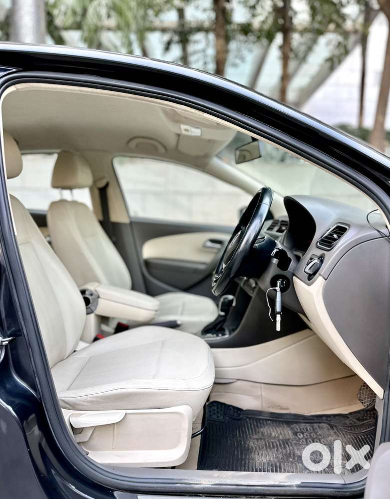 Volkswagen Vento 1.2 Tsi Highline Plus At, 2015, Petrol