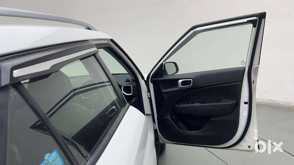 Hyundai Venue Sx Plus Turbo Dct, 2021, Petrol