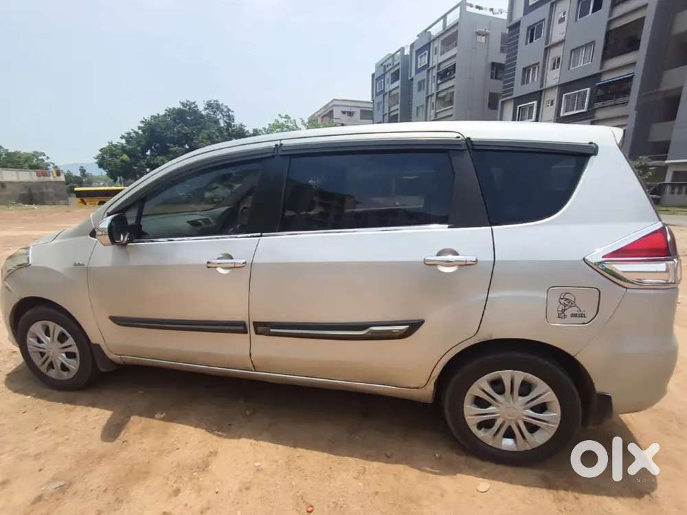Maruti Suzuki Ertiga 2015