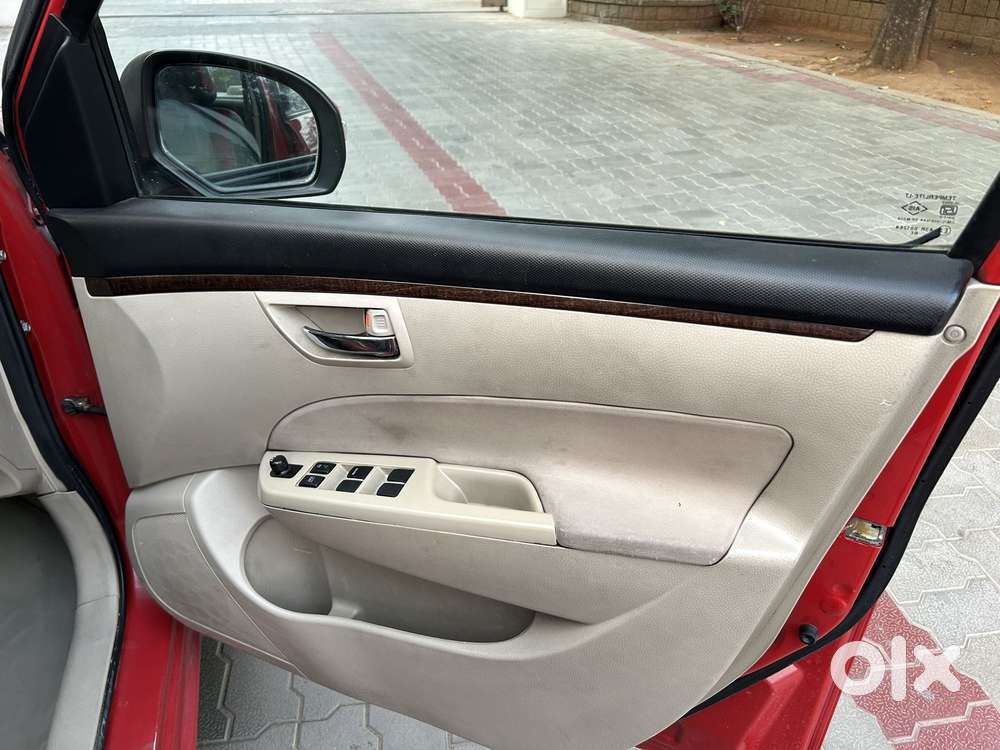 Maruti Suzuki Swift Dzire 1.3 Vxi, 2014, Petrol
