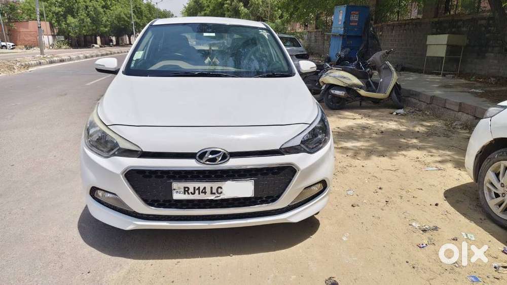 Hyundai Elite I20 Sportz (o) 1.2, 2016, Petrol