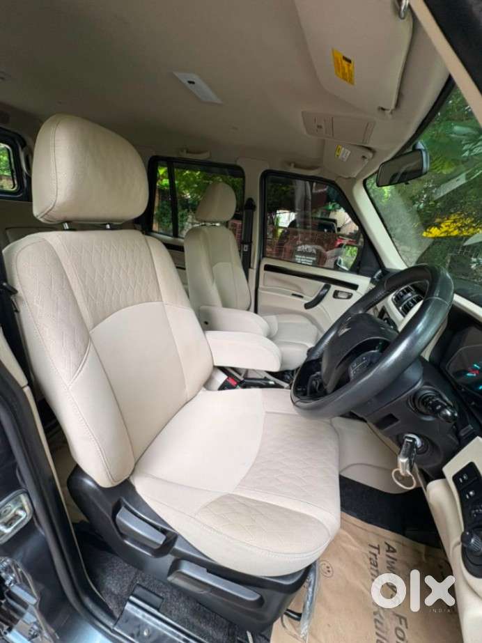 Mahindra Scorpio Classic 2.2 S 11 Mt 7 Str, 2023, Diesel