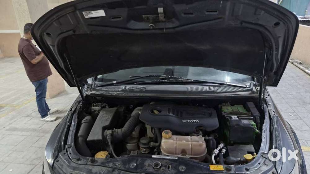 Tata Hexa 2.2 Xta 4x2 7 Str, 2018, Diesel
