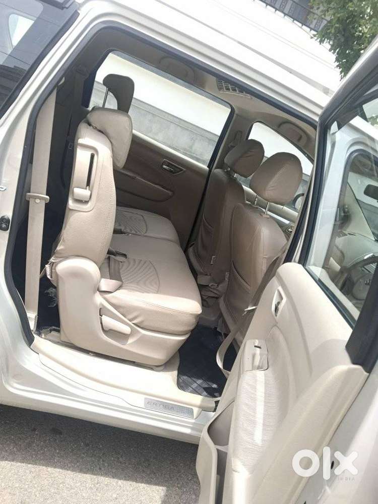 Maruti Suzuki Ertiga Vxi, 2015, Petrol