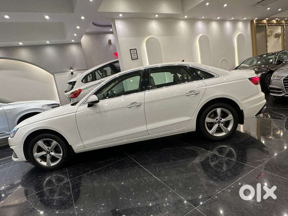 Audi A4 2.0 Premium 40 Tfsi, 2023, Petrol