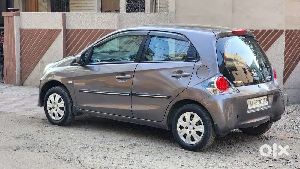 Honda Brio 2013 Petrol Well Maintained