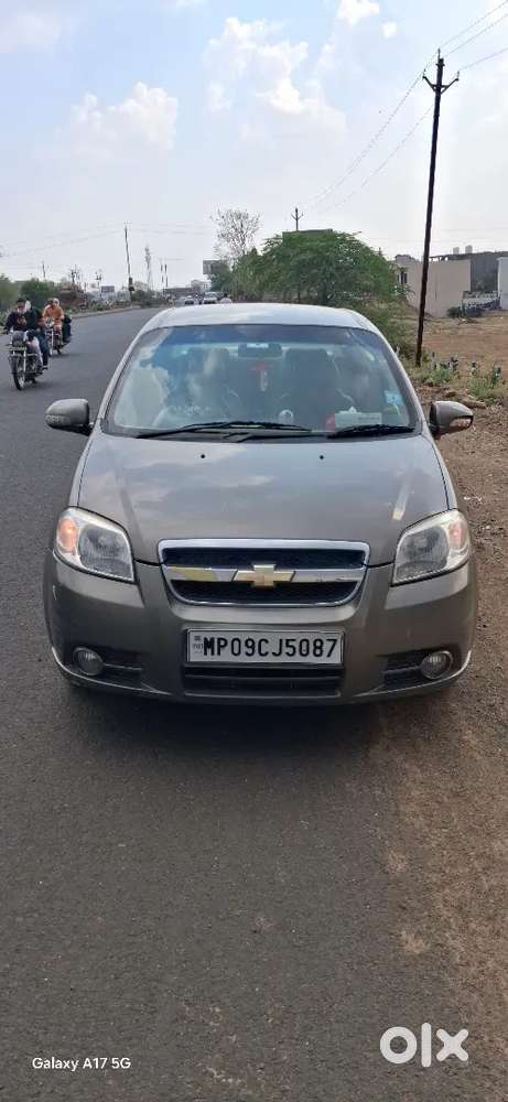 Chevrolet Aveo 2011 Petrol 65000 Km Driven