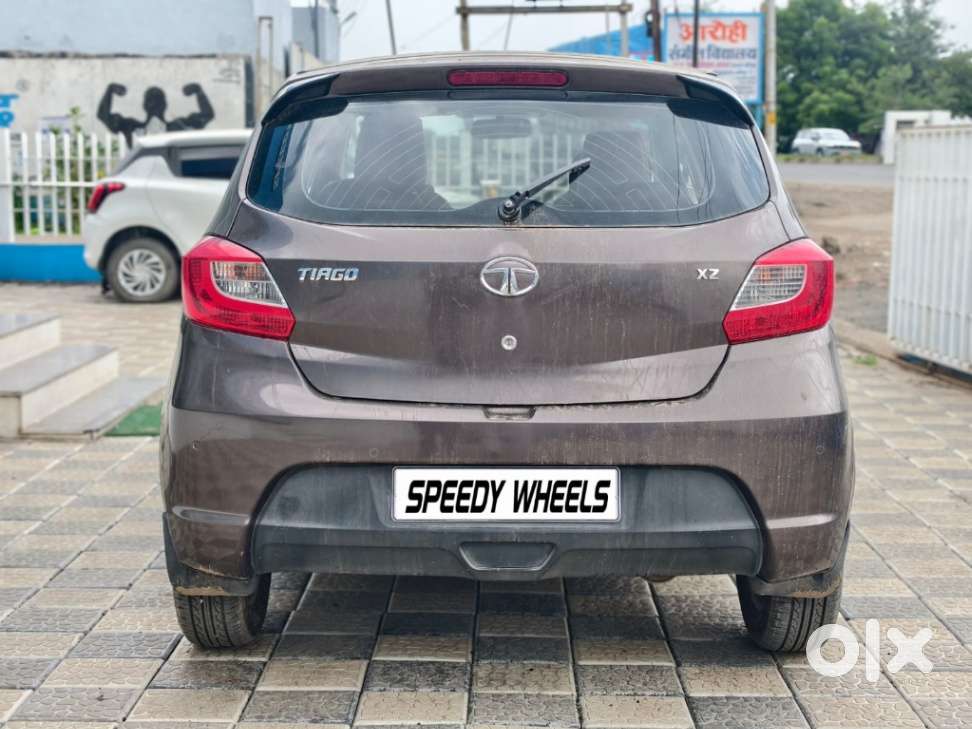 Tata Tiago Xz, 2016, Petrol