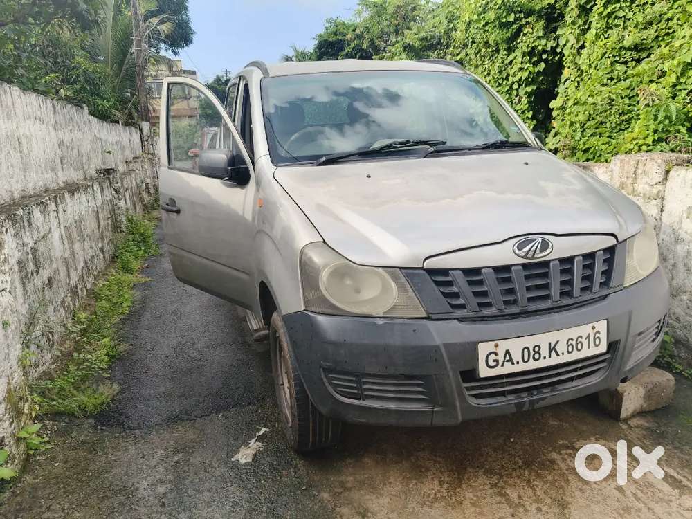 Mahindra Quanto 1.5 C2 2012