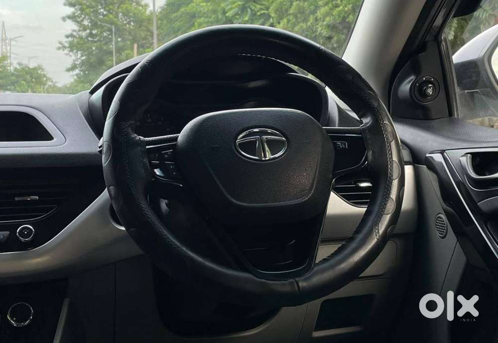 Tata Nexon 1.5 Revotorq Xm (s), 2019, Diesel