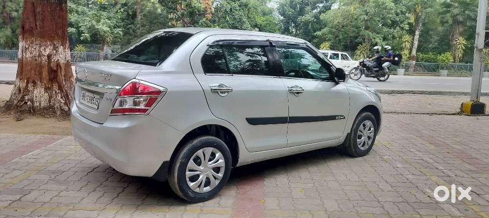Maruti Suzuki Swift Dzire 1.2 Vxi Bsiv, 2015, Petrol