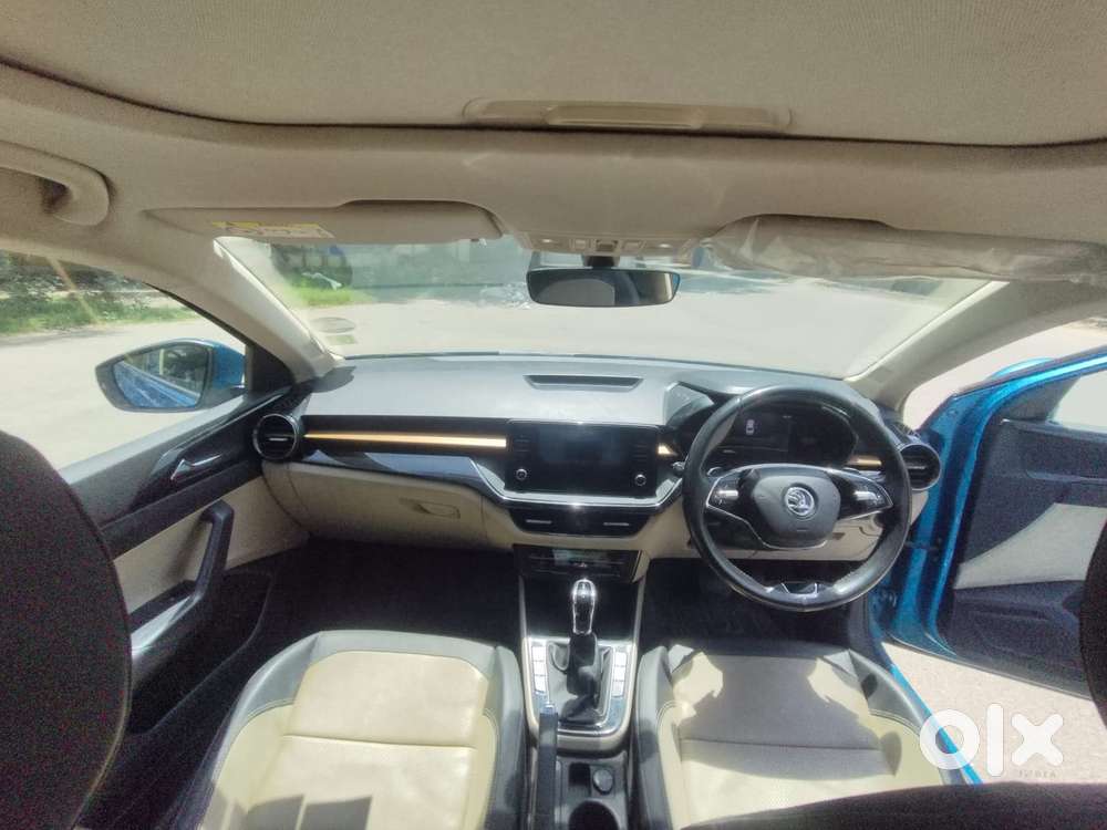 Skoda Slavia 1.0 Tsi Style At, 2022, Petrol
