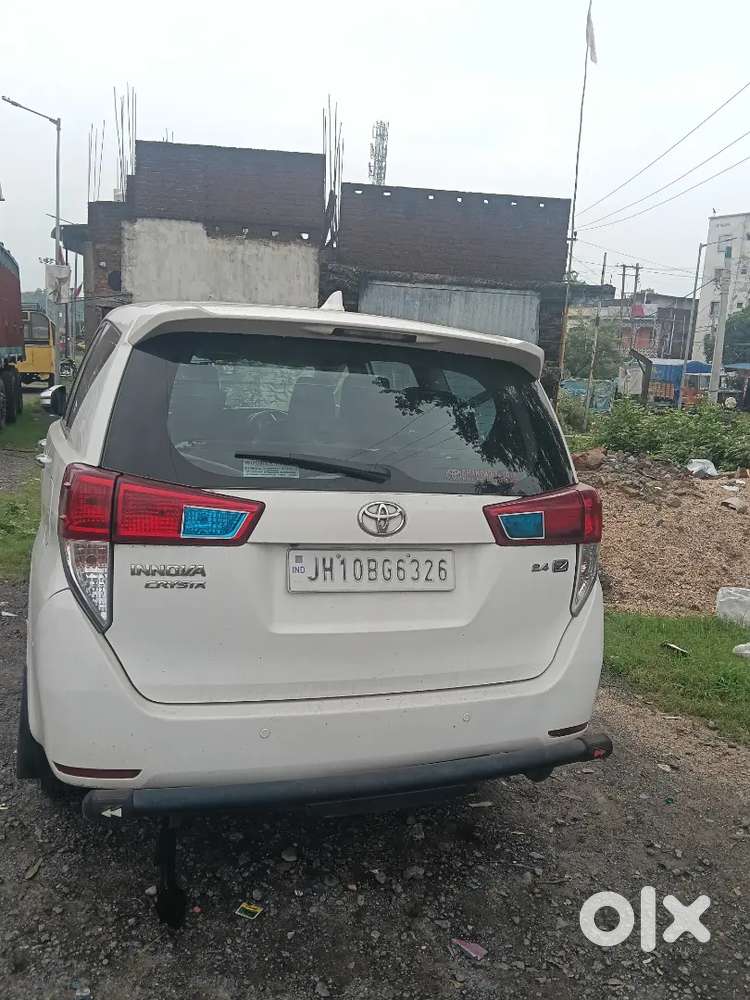 Toyota Innova Crysta Diesel 2017