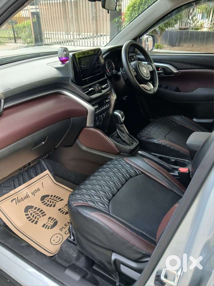 Maruti Suzuki Grand Vitara 1.5 Delta Smart Hybrid At, 2025, Petrol