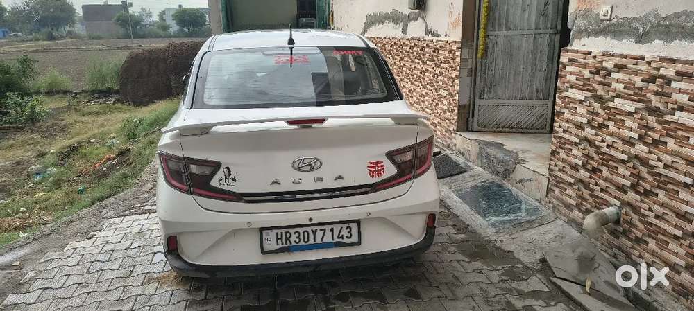 Hyundai Aura 2022 Cng & Hybrids Well Maintained
