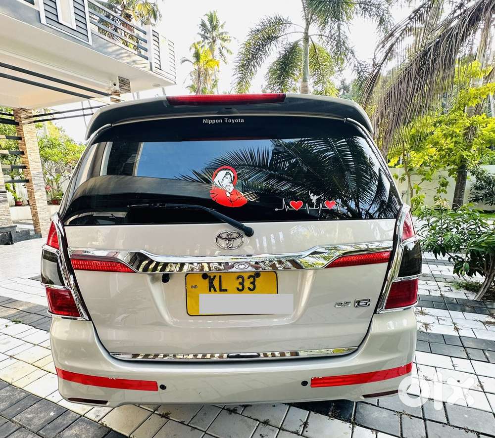 Toyota Innova 2.5 G (diesel) 8 Seater, 2016, Diesel