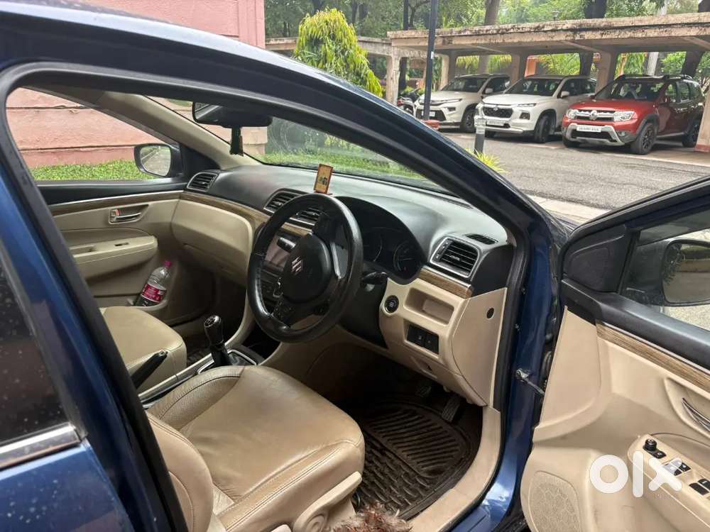 Ciaz Alpha Top Model Smarthybrid 1.5 Maruti 2018