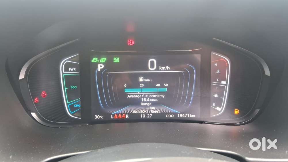Toyota Urban Cruiser Hyryder 1.5 V Hybrid, 2024, Petrol