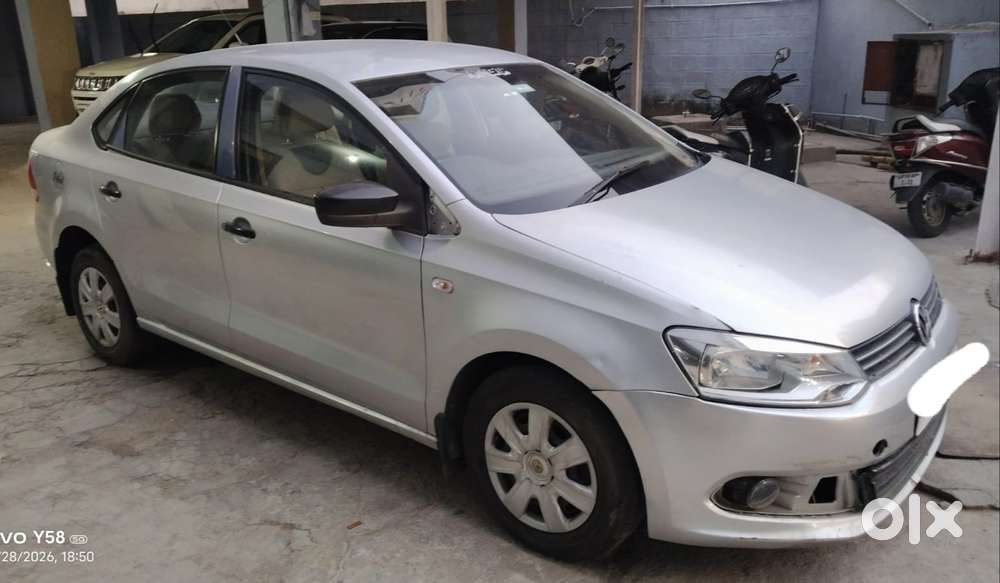 Volkswagen Vento, 2010, Petrol