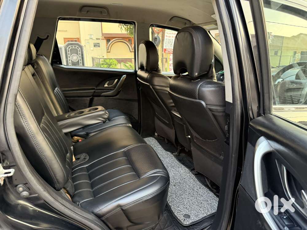 Mahindra Xuv500 W9, 2020, Diesel