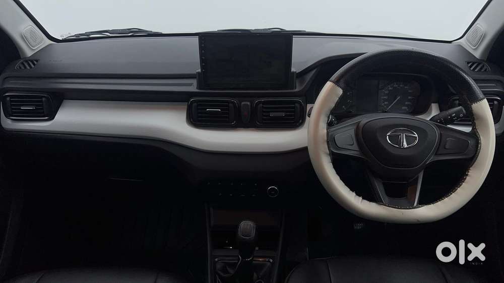 Tata Punch Pure, 2023, Petrol
