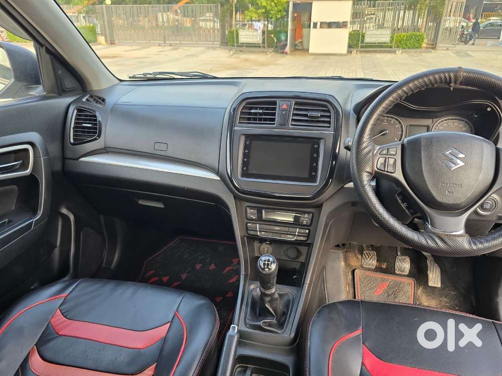 Maruti Suzuki Brezza 1.5 Zxi Smart Hybrid, 2020, Petrol