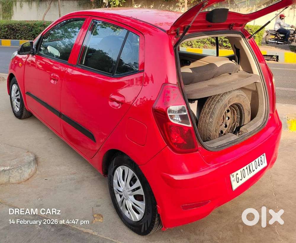 Hyundai I10 1.1l Irde Magna Special Edition, 2011, Cng & Hybrids