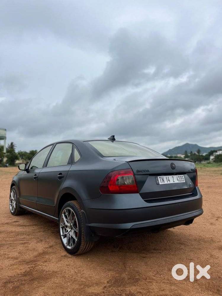 Skoda Rapid Tsi Active 1.0 Mt, 2022, Petrol