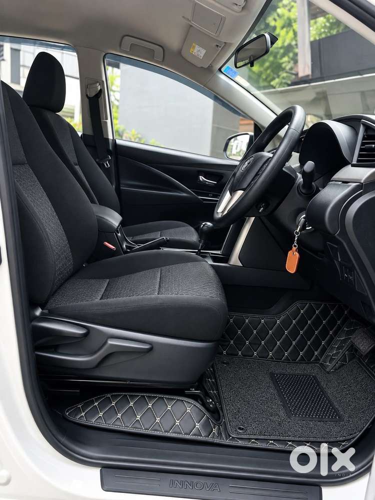 Toyota Innova Crysta [2020-ongoing] 2.7 Gx At 7 Str, 2021, Petrol