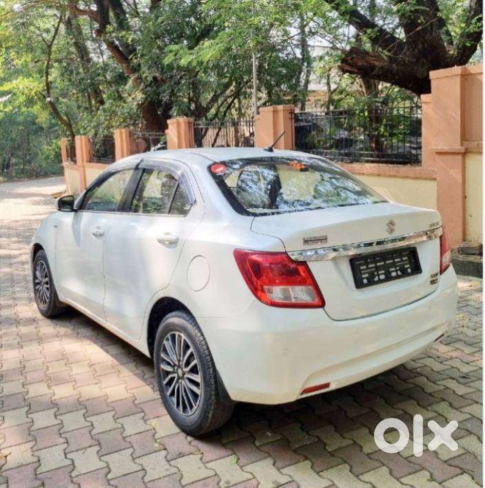 Maruti Suzuki Swift Dzire Zxi + Amt, 2018, Petrol