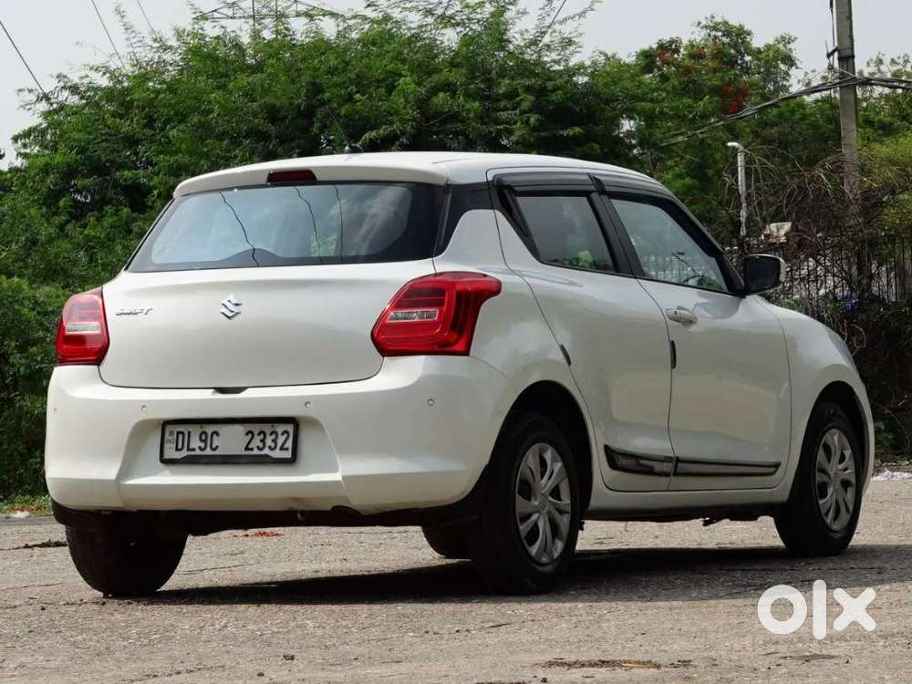 Maruti Suzuki Swift Vxi, 2022, Petrol