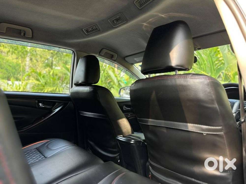 Toyota Innova Crysta 2.4 Gx Mt, 2017, Diesel