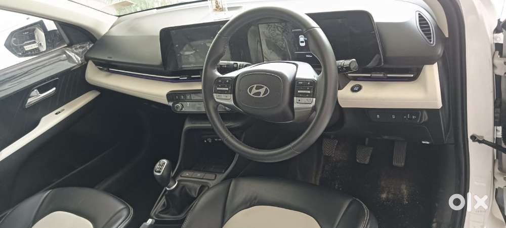 Hyundai Verna 1.5 Mpi Mt Sx (o), 2025, Petrol
