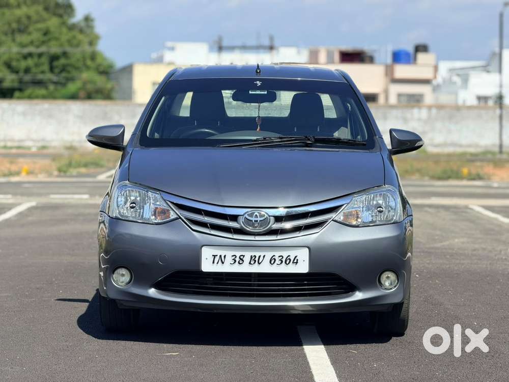 Toyota Etios V, 2013, Petrol