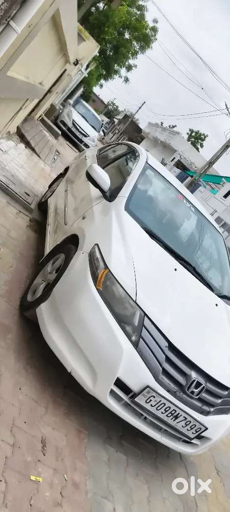 Honda City 2010 मैन्युअल सीएनजी