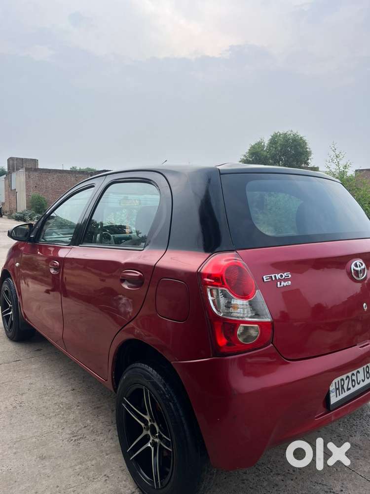 Toyota Etios Liva 2014