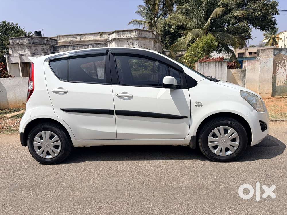 Maruti Suzuki Ritz Vxi, 2015, Petrol