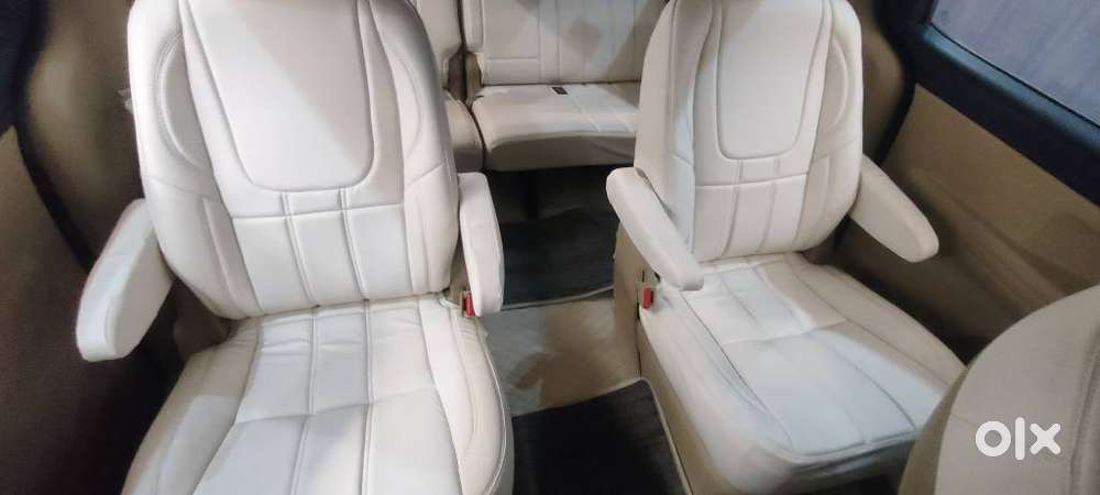 Kia Carnival Premium, 2020, Diesel