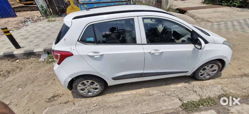 Hyundai Grand I10 Prime 2016 Petrol 82000 Km Driven