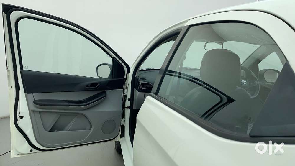 Tata Tiago 1.2 Revotron Xt Cng, 2023, Cng & Hybrids