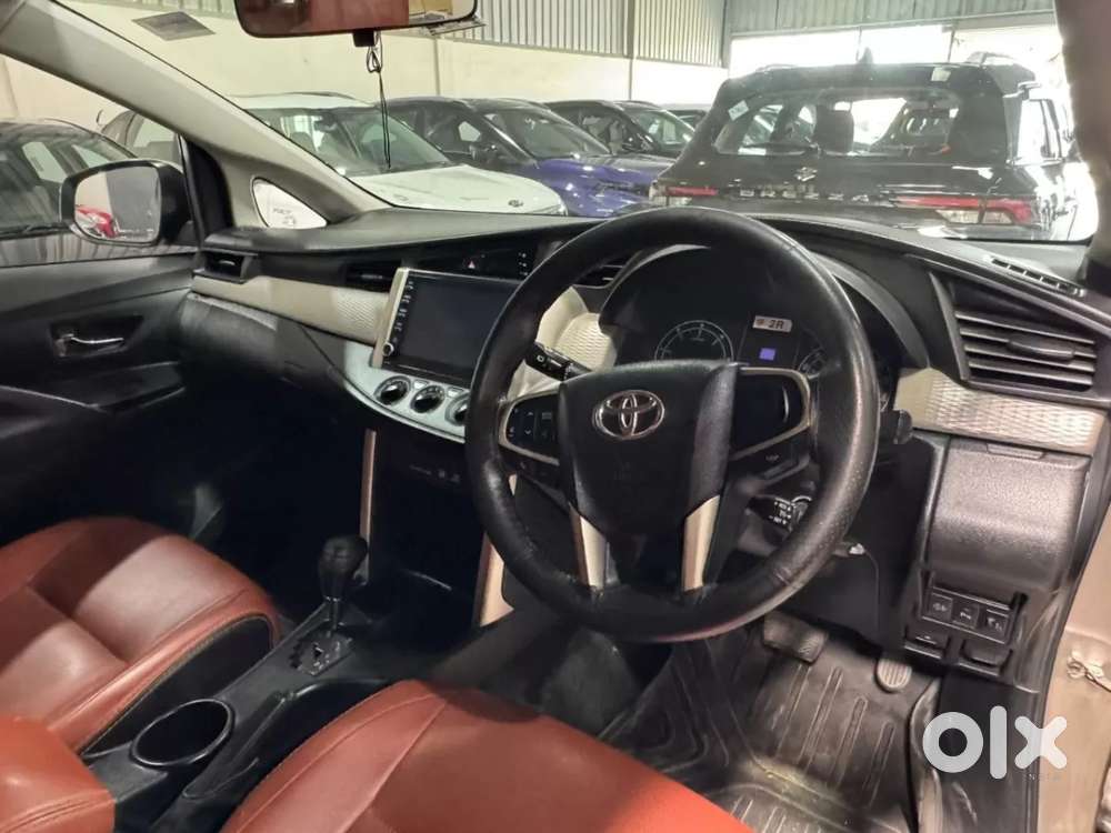 Toyota Innova Crysta [ ] 2.4 Gx At 7 Str, 2020, Diesel