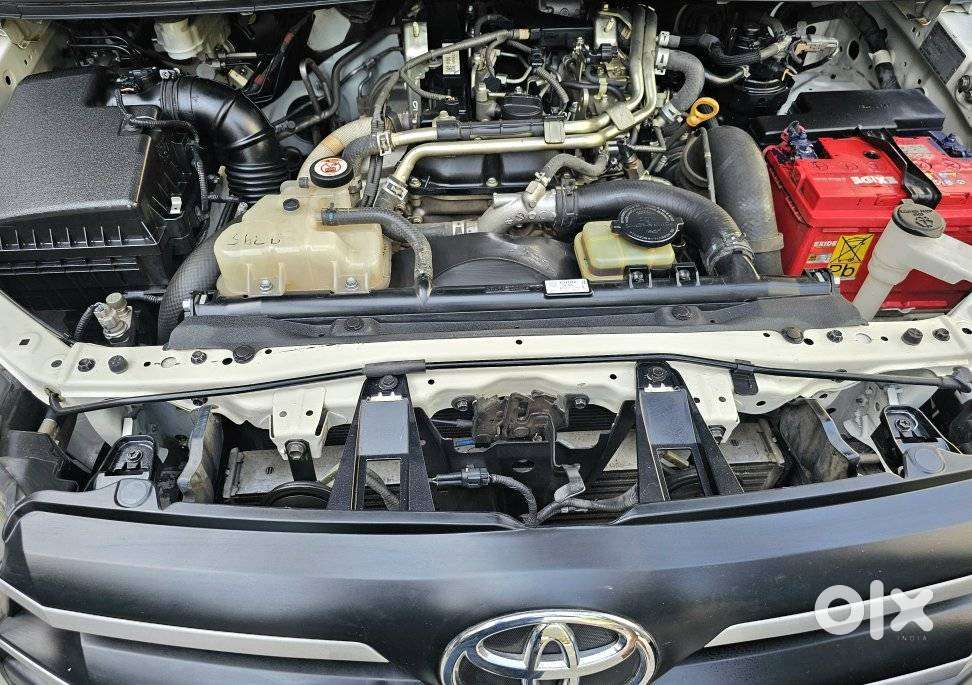 Toyota Innova Crysta 2.8 Gx At 8s, 2018, Diesel