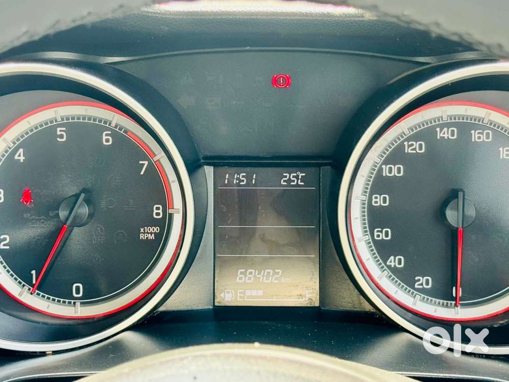 Maruti Suzuki Swift, 2018, Petrol