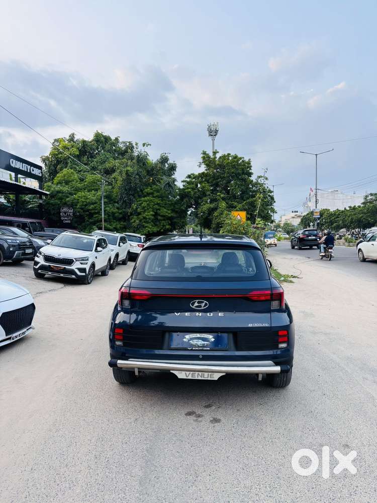 Hyundai Venue E 1.2 Petrol, 2023, Petrol