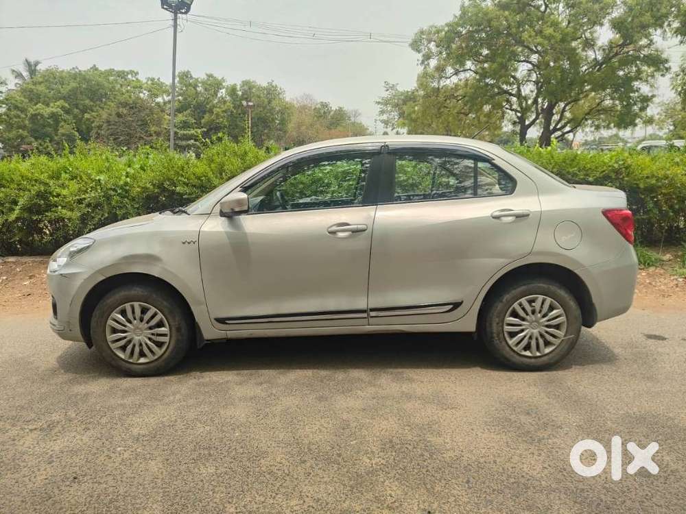 Maruti Suzuki Dzire 1.2 Vxi Amt, 2018, Petrol